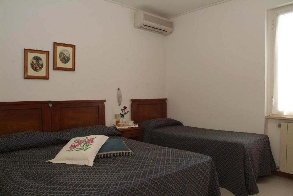 Residence I Due Pini Marina di Grosseto Oda fotoğraf